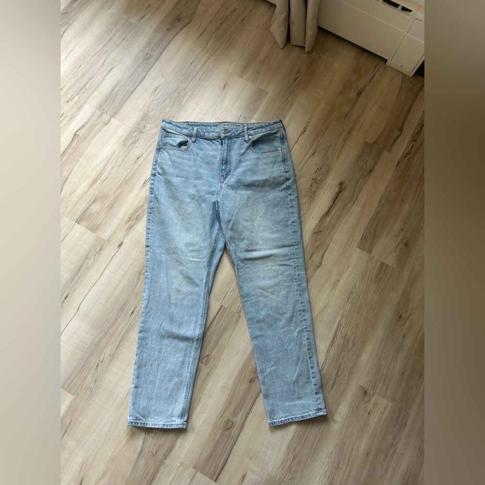 Womens Light Blue Denim Jeans - Classic Straight Fit